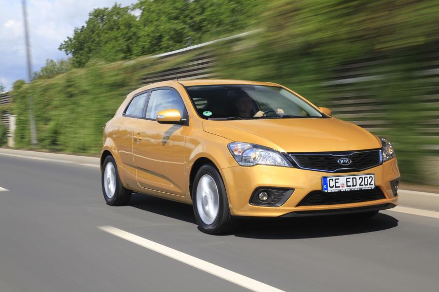  Kia pro_cee&rsquo;d EcoDynamics 2011 года  (фото 69 из 133)